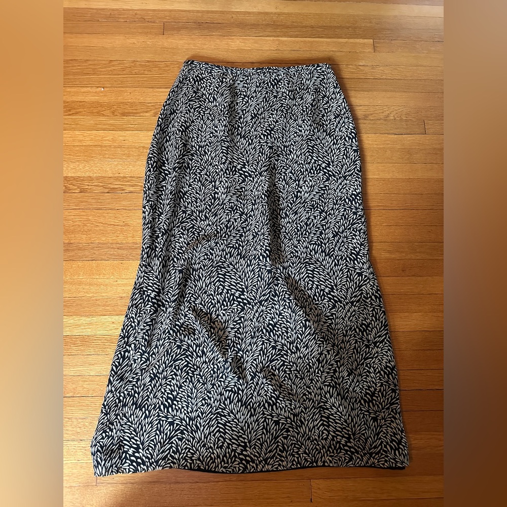 Vintage Ann Taylor Botanical Silk Chiffon Maxi Skirt in Taupe & Black, Size 6